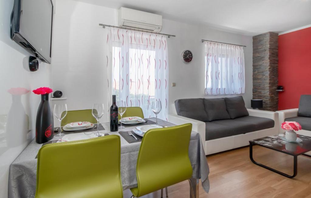 Apartman Dario Novi Vinodolski Bagian luar foto